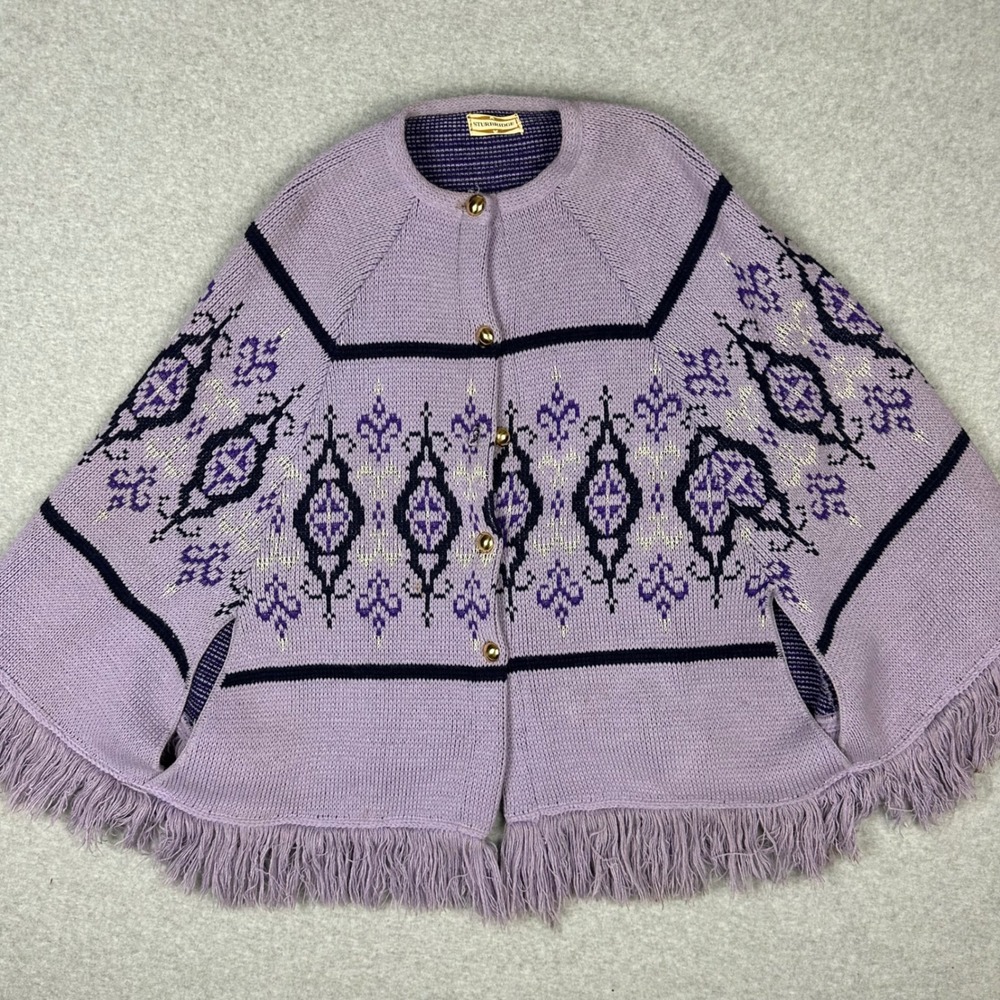 Vtg Sturbridge Purple Knit Poncho Cape Fringe Gold Button Fair Isle Womens OS